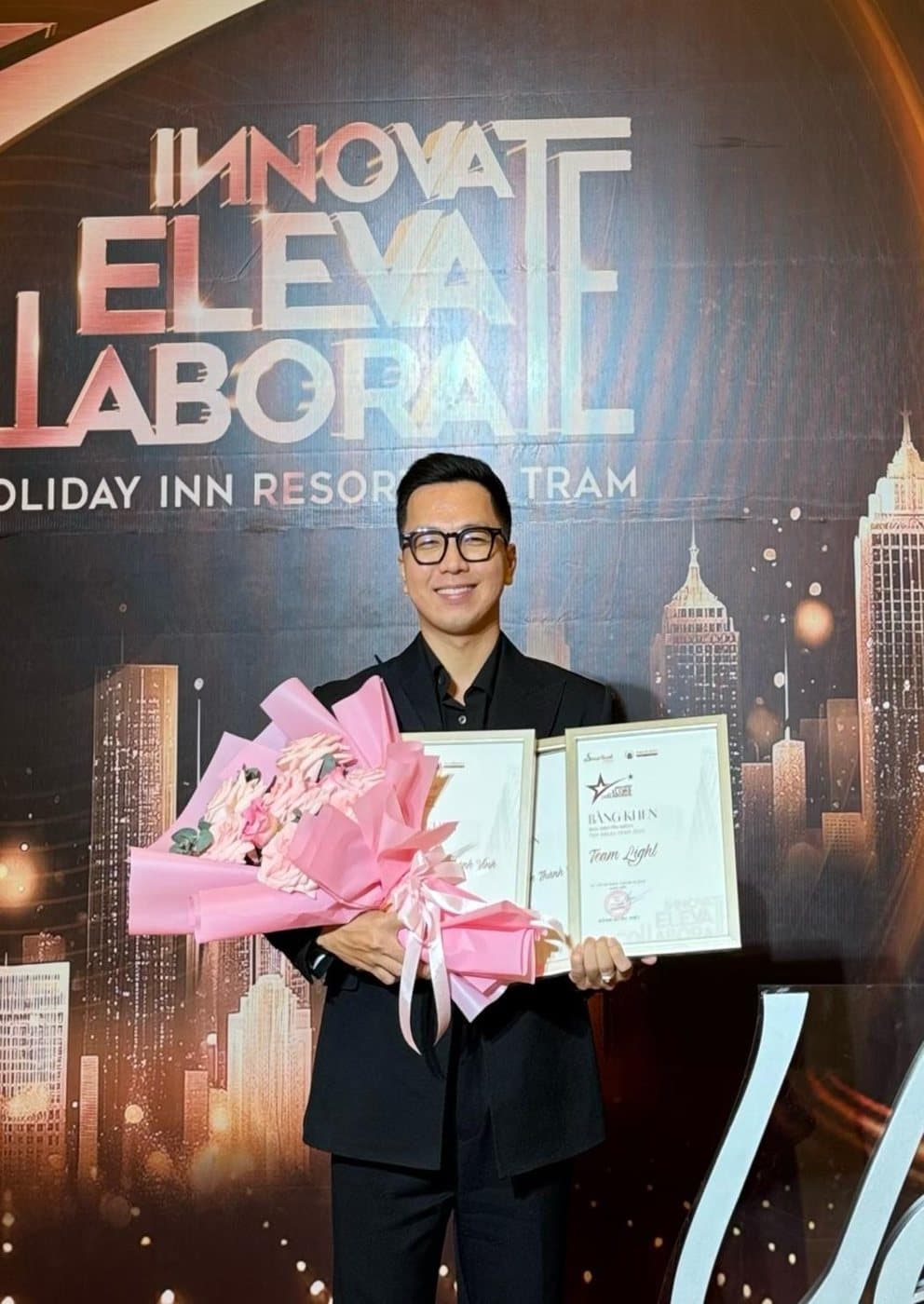 Top Sales Team 2024 - Team Light